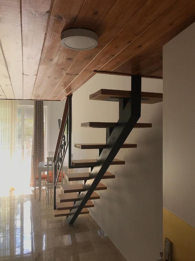 Crown Deluxe Apartments Sarandë 外观 照片