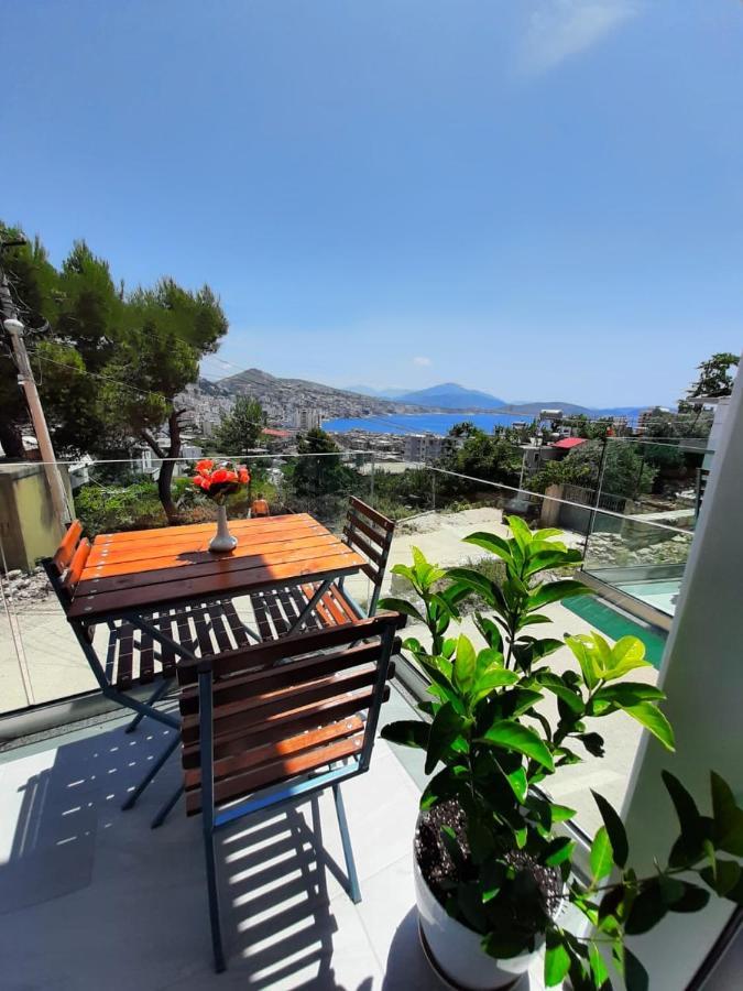 Crown Deluxe Apartments Sarandë 外观 照片